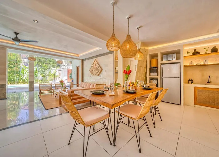 Villa Florence - 3bdr Luxury Villa, Private Pool, Walk To The