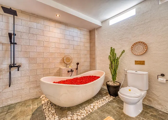 Villa Florence - 3bdr Luxury Villa, Private Pool, Walk To The Seminyak (Bali)