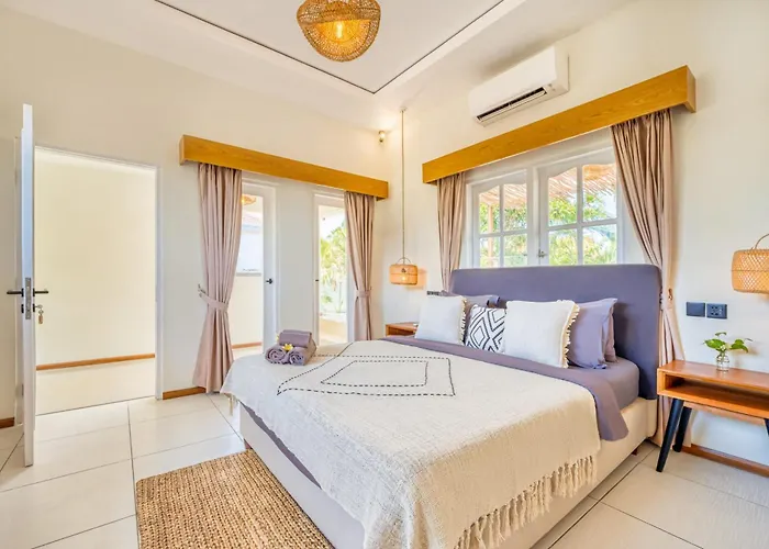 Florence - 3bdr Luxury Villa, Private Pool, Walk To The Villa Seminyak (Bali)