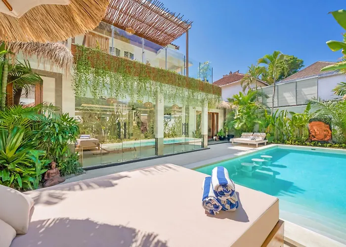 Florence - 3bdr Luxury Villa, Private Pool, Walk To The Villa Seminyak (Bali)